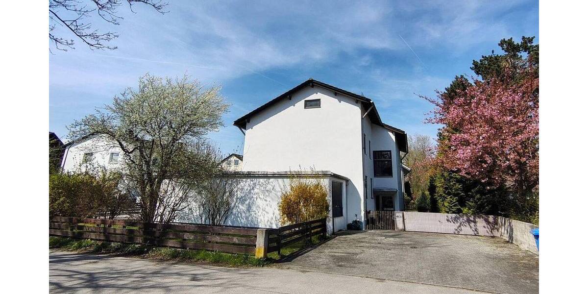 Mehrfamilienhaus, Wohnhaus Gröbenzell - 7 Zimmer, 230 m&sup2;, 1.450.000&euro; | Angebot:26639603