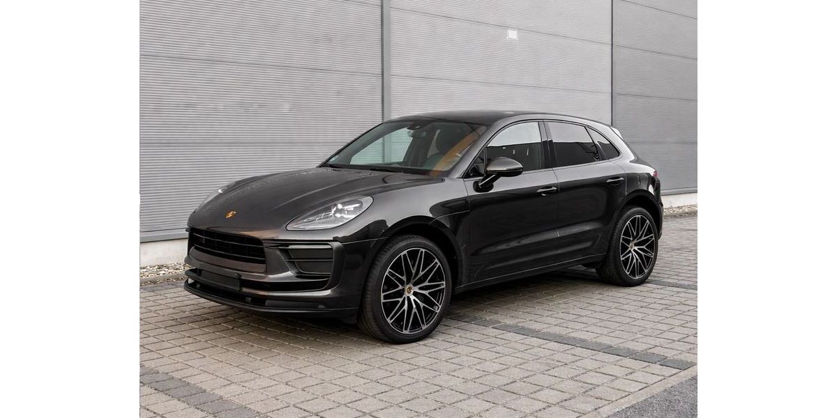 Porsche Macan 82.000 km 52.650 &euro; Gröbenzell 82194