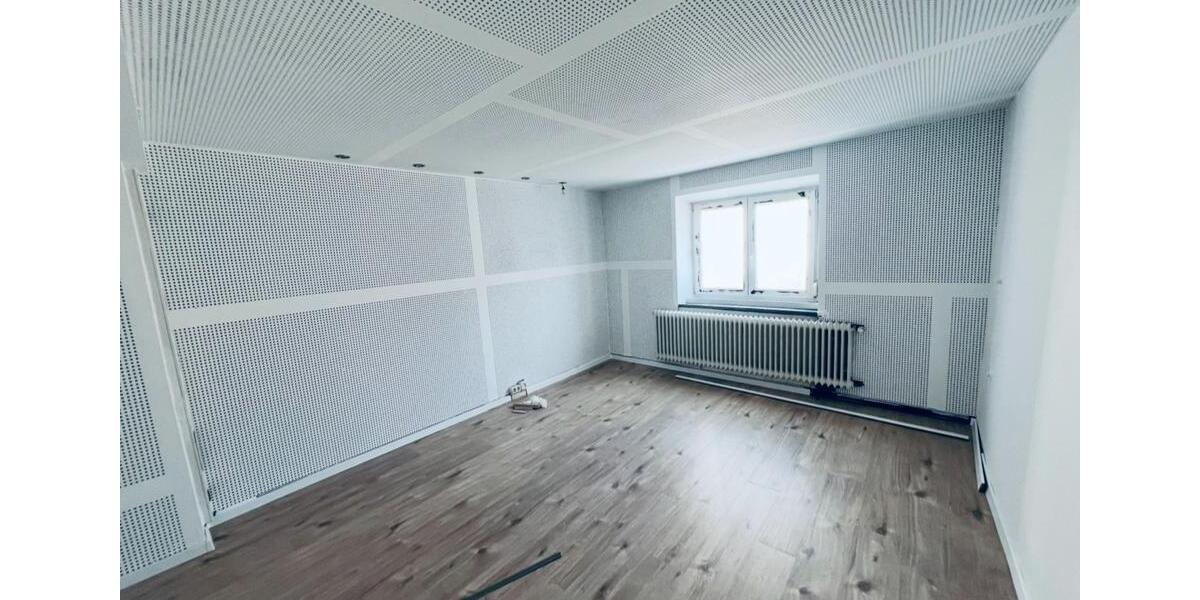 Etagenwohnung Nordendorf - 4 Zimmer, 161 m&sup2;, 2.000&euro; | Angebot:26677294