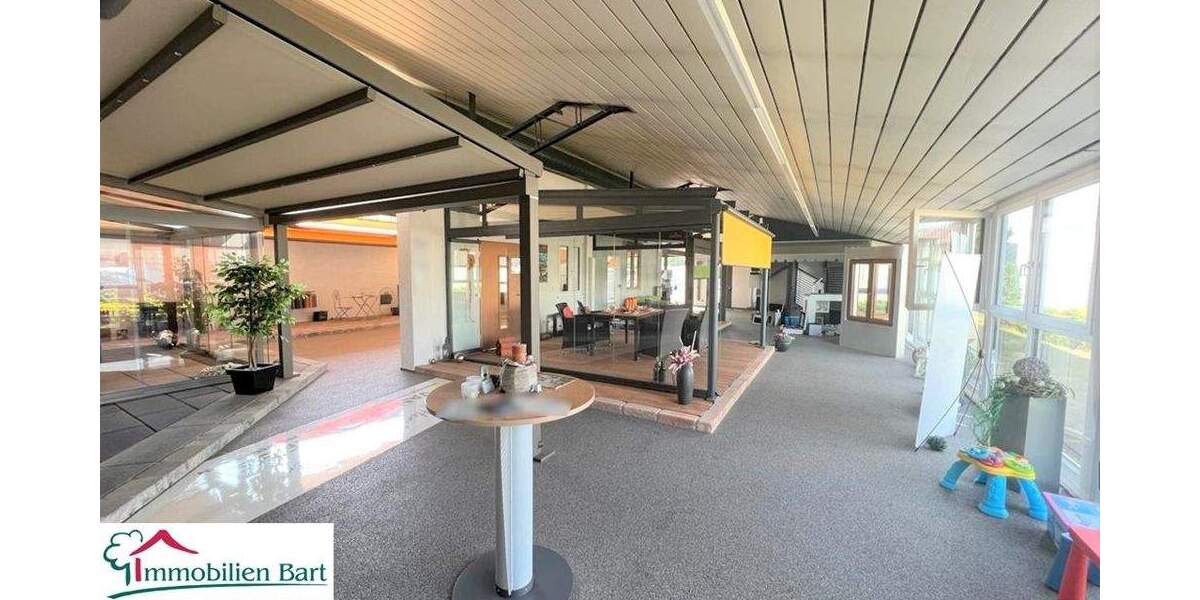 AN DER A 8 ! GEWERBEBETRIEB AUF 2800 M² GRUNDSTÜCK! zimmer