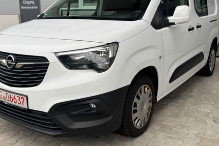 Opel Combo 160.000 km 9.950 &euro; Offenburg 77654