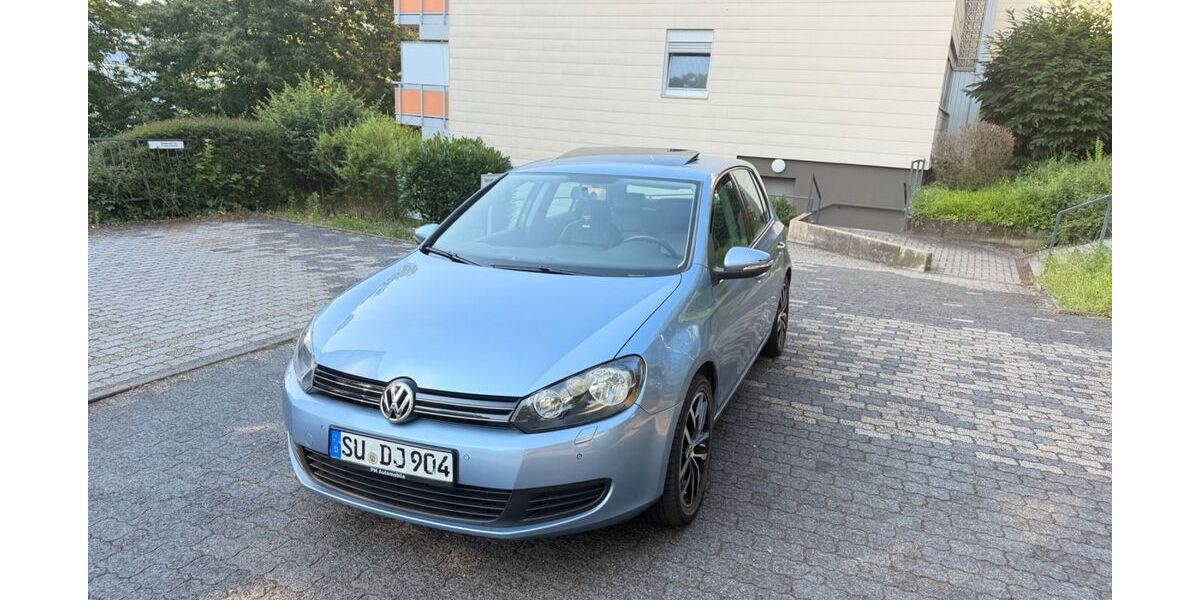 VW Golf 158.000 km 4.300 &euro; Bonn 53177