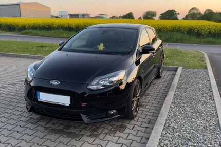 Ford Focus 108.000 km 14.000 &euro; Vellmar 34246