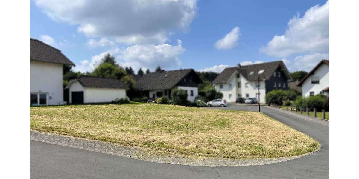 Grundstück zu verkaufen in Gehlert 75.000 € 585 m² zimmer