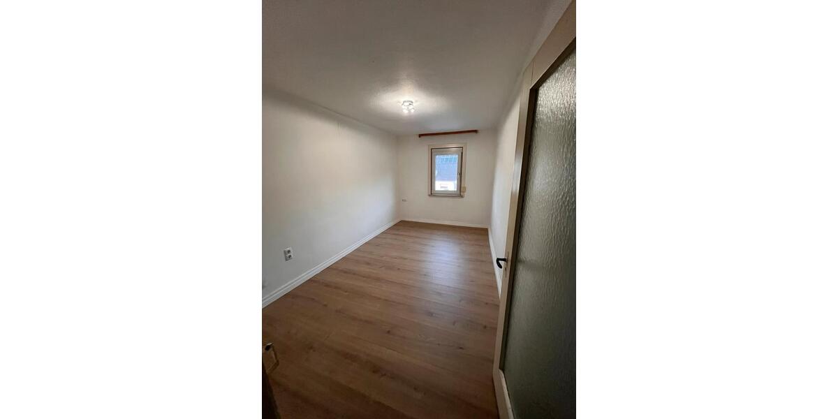 Doppelhaushälfte Albstadt Gemarkung Onstmettingen - 5 Zimmer, 89 m&sup2;, 105.000&euro; | Angebot:26550637