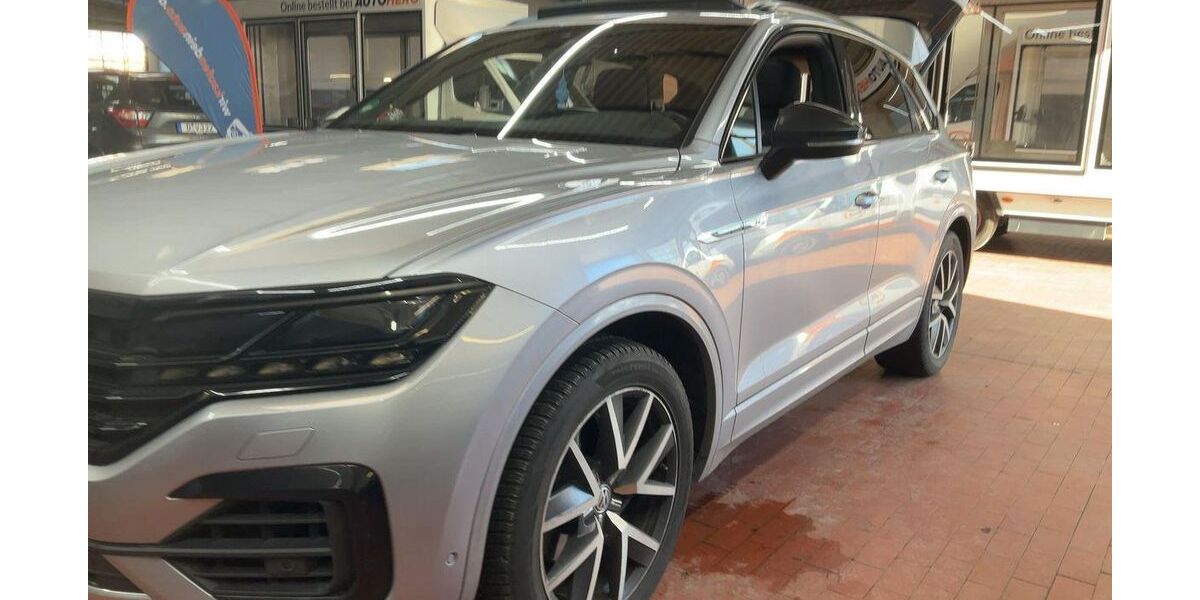 VW Touareg 234.000 km 27.990 &euro; Peine 31226
