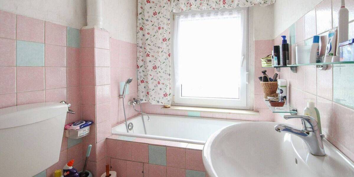 Einfamilienhaus Wolmirstedt - 5 Zimmer, 106 m&sup2;, 240.000&euro; | Angebot:26171356