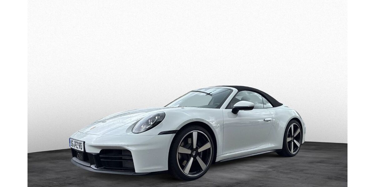 Porsche 992 6.100 km 157.992 &euro; Offenburg 77652