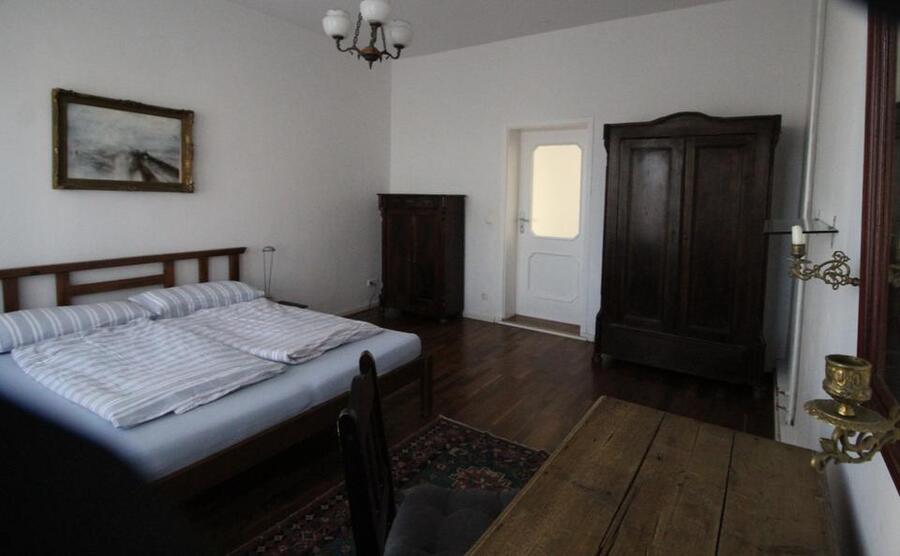 Schöne, Wohnung mit Terrasse und Garten