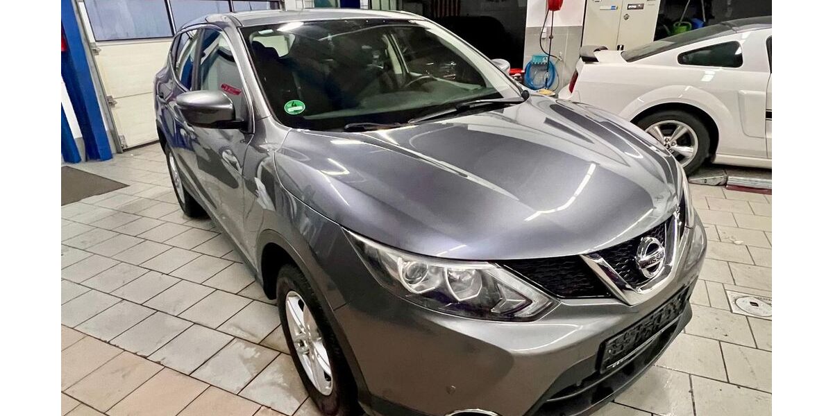 Nissan Qashqai 103.000 km 8.999 &euro; Walldürn 74731