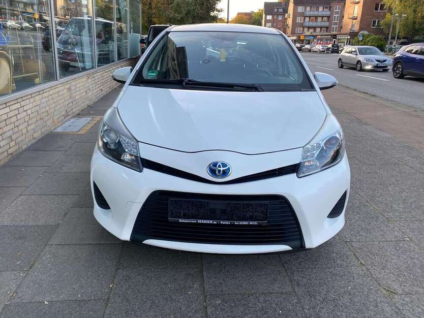Toyota Yaris 200.000 km 5.900 € Hamburg 22083