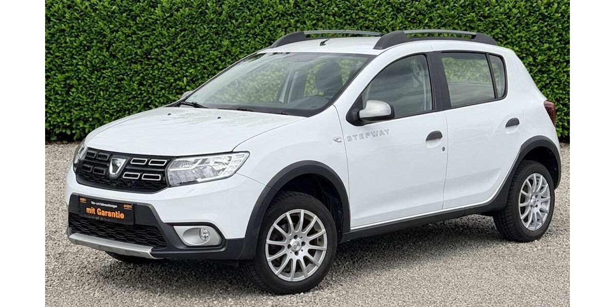 Dacia Sandero 58.900 km 9.890 &euro; Neumarkt 92318