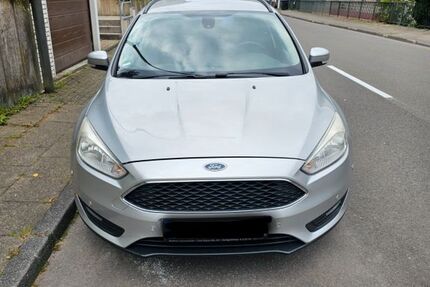 Ford Focus 149.500 km 5.299 &euro; Radevormwald 42477
