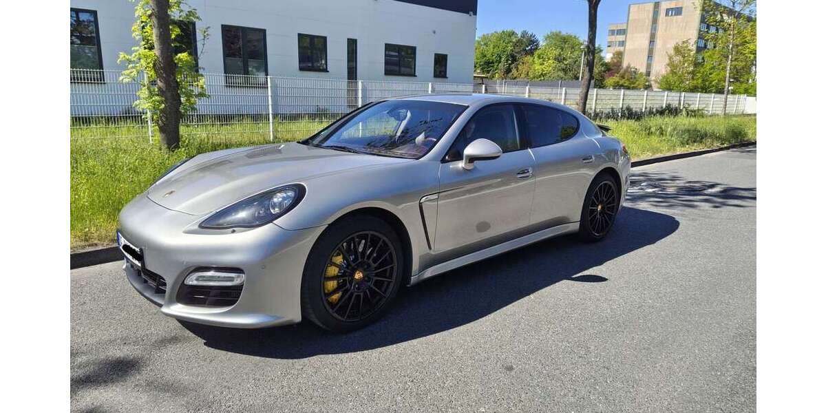 Porsche Panamera 212.000 km 31.000 &euro; Offenbach am Main 63071