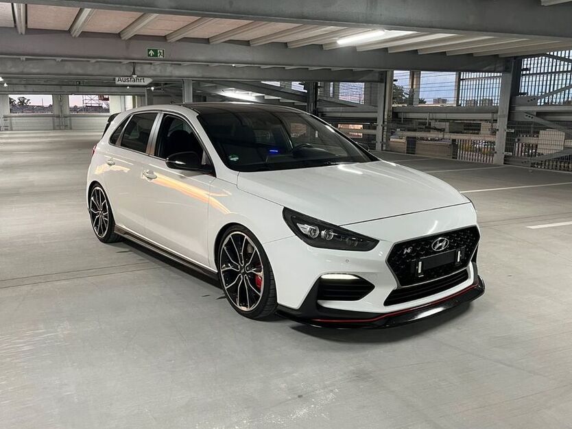 i30