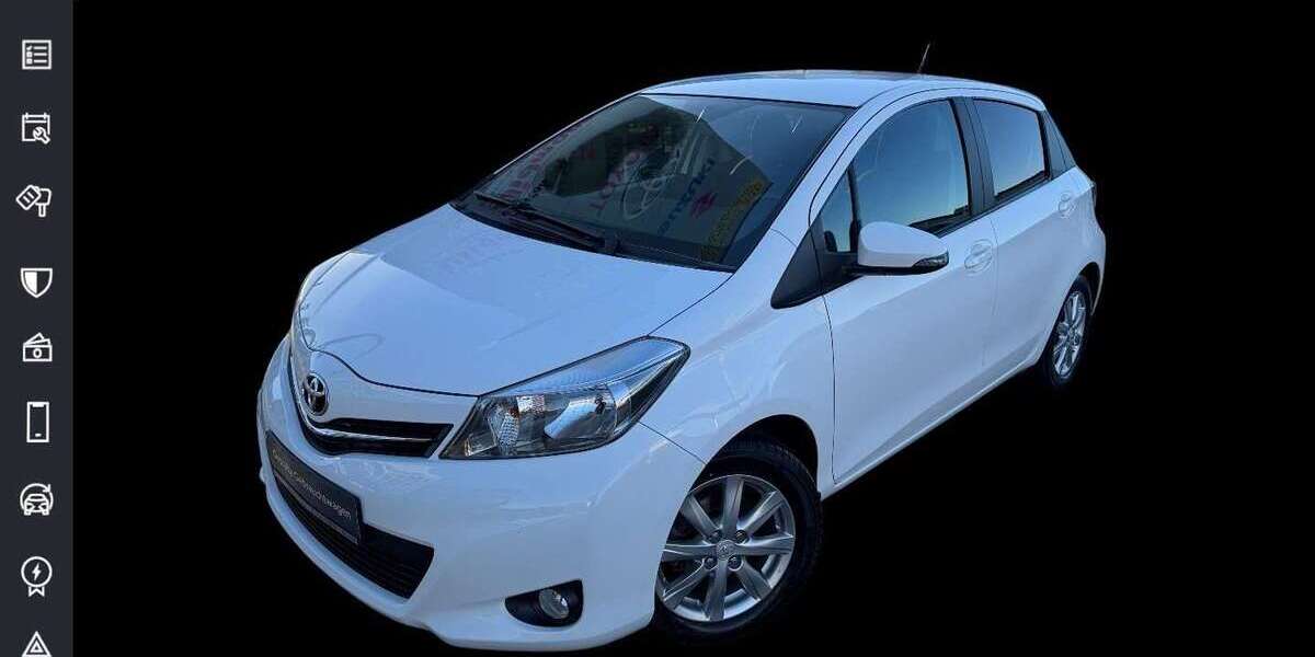 Toyota Yaris 111.300 km 7.390 &euro; Calw 75365