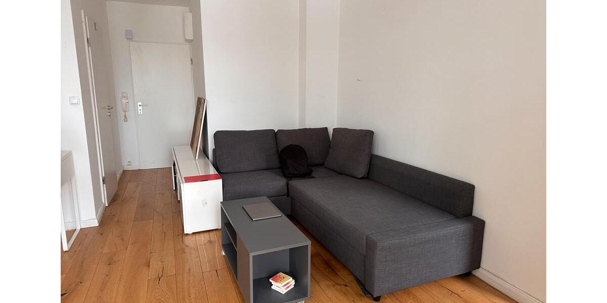 WARM 35qm Wohnung zur Untermiete mit Parkplatz und Balkon 1 zimmer
