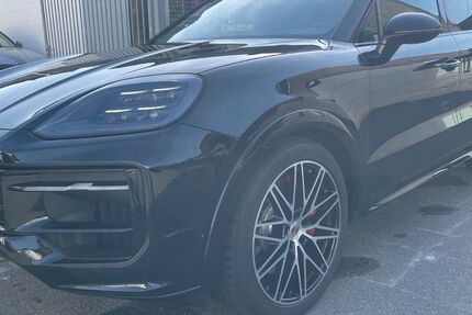 Porsche Cayenne 5.300 km 154.890 &euro; Flörsheim am Main 65439