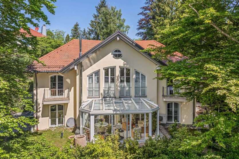 Haus zum Kaufen in Icking 3.200.000 € 365 m²
