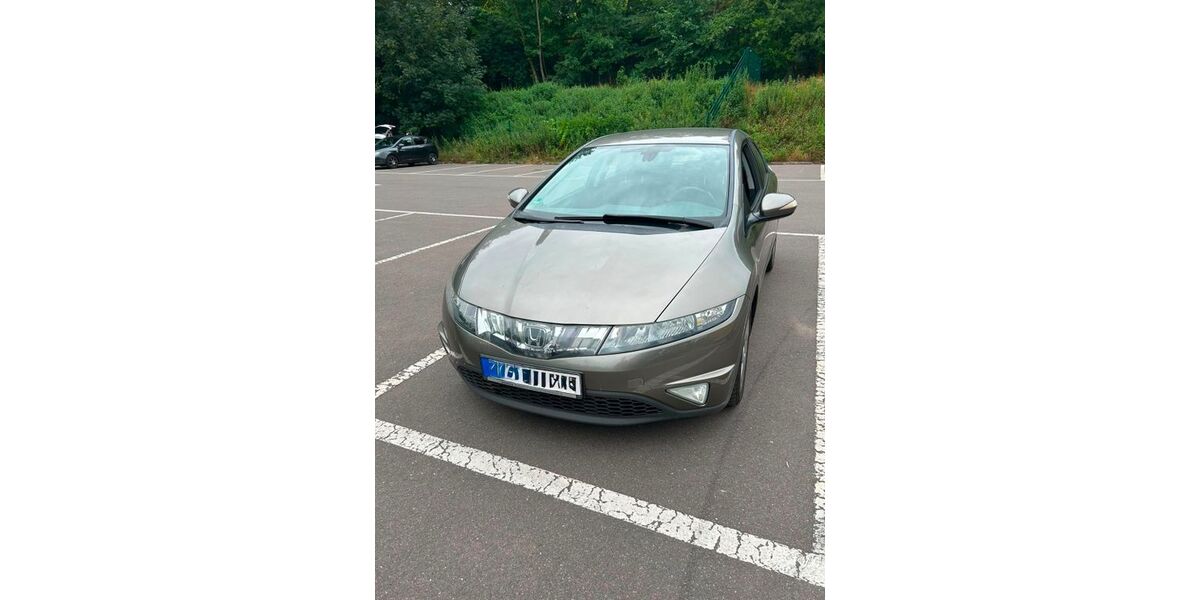 Honda Civic 147.600 km 3.500 &euro; Naumburg 06618