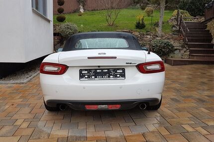 Fiat 124 Spider 29.850 km 21.990 &euro; Hainichen 09661