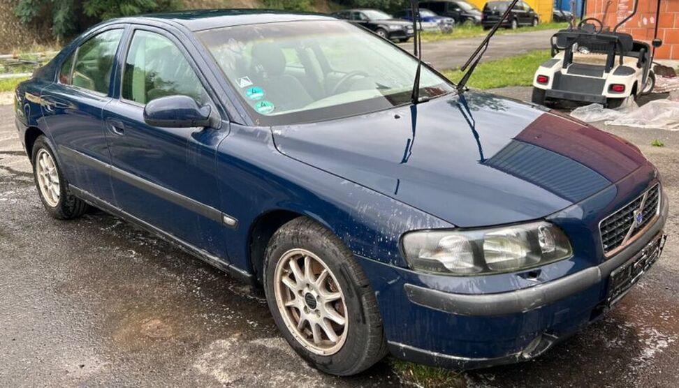 S60