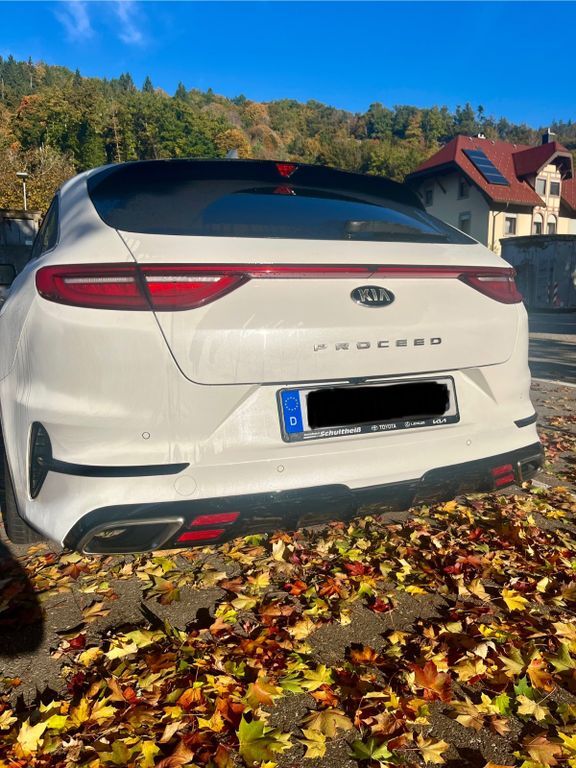 Kia pro ceed / ProCeed 97.000 km 19.900 € Schönau 79677