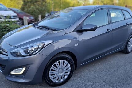 Hyundai i30 89.000 km 9.490 &euro; Derenburg 38895