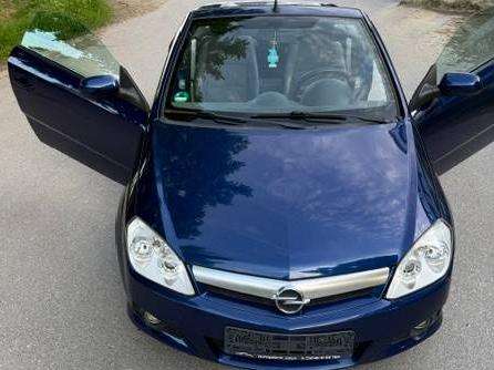 Opel Tigra 102.000 km 4.399 &euro; Eschweiler 52249