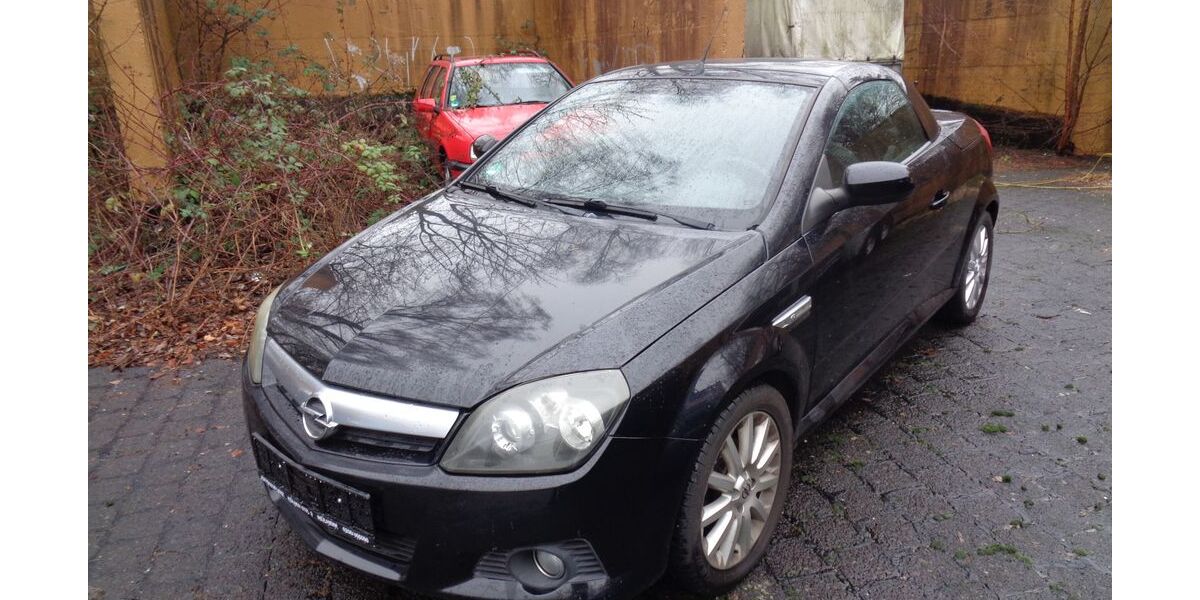 Opel Tigra 150.000 km 888 &euro; Mülheim 45481
