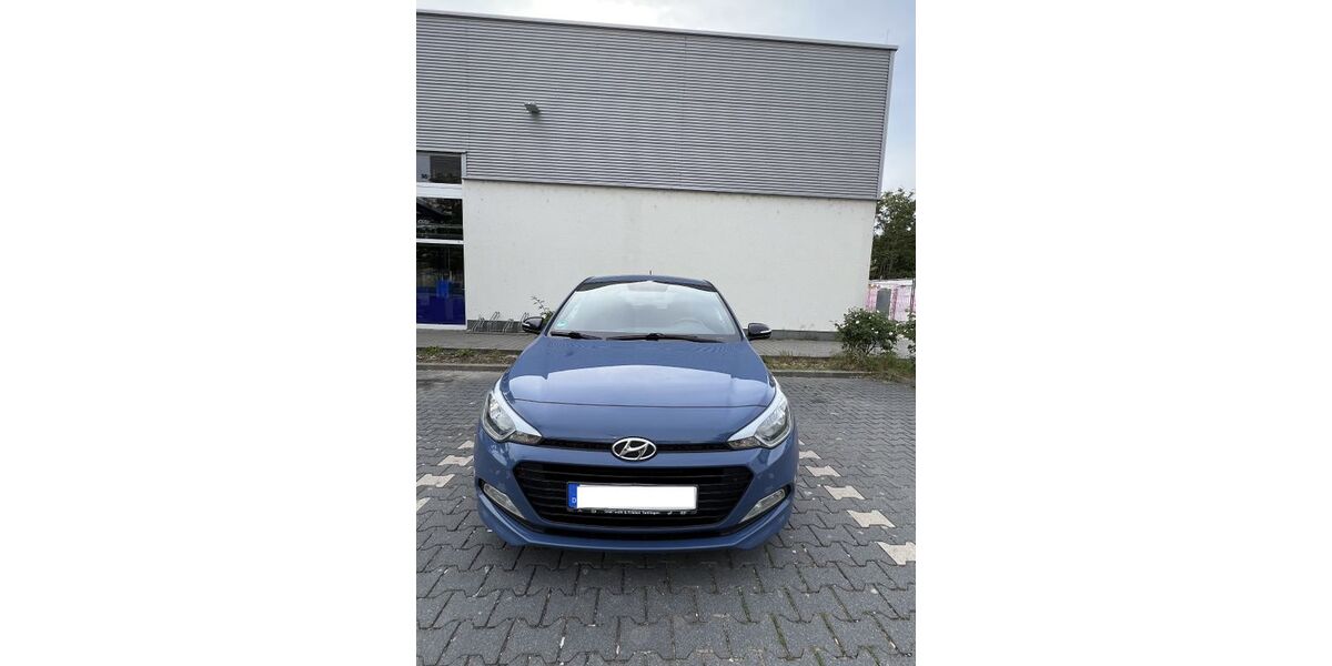 Hyundai i20 119.000 km 8.500 &euro; Frankfurt am Main 65929