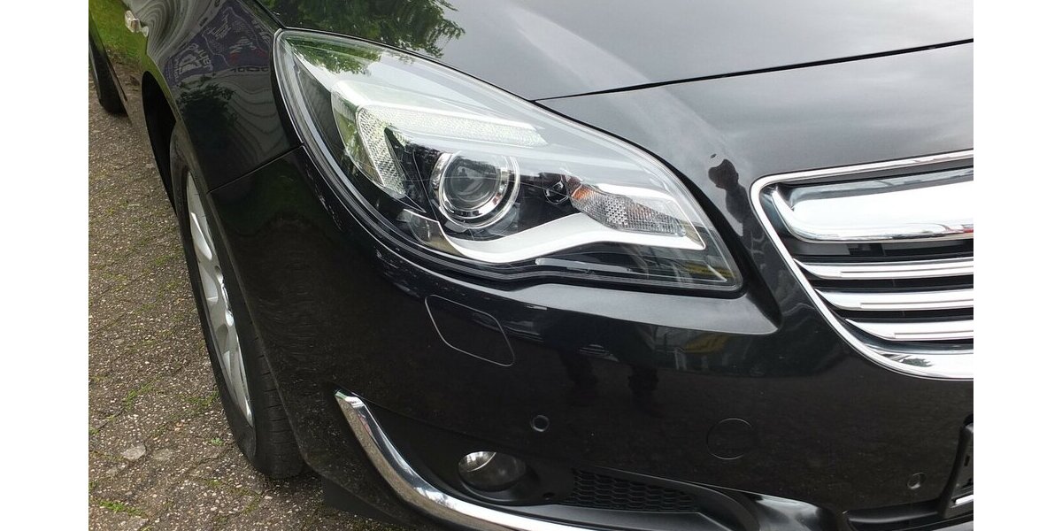 Opel Insignia WM26:EDITION NAVI PARKPILOT/KAMERA 17 Zol 96.093 km 9.998 &euro; Köln 50858