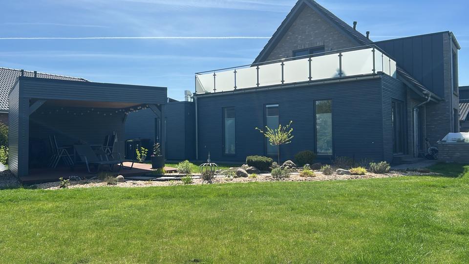 Einfamilienhaus Schafflund - 4 Zimmer, 180 m&sup2;, 629.000&euro; | Angebot:26593397