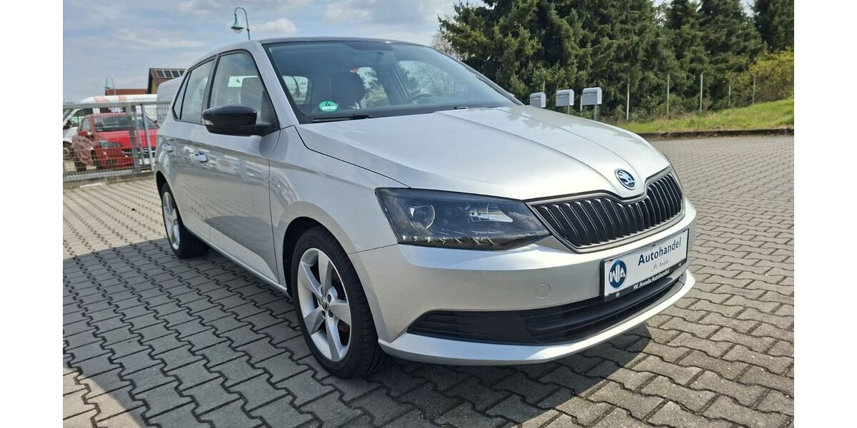 Skoda Fabia 84.478 km 7.699 &euro; Treben 04617