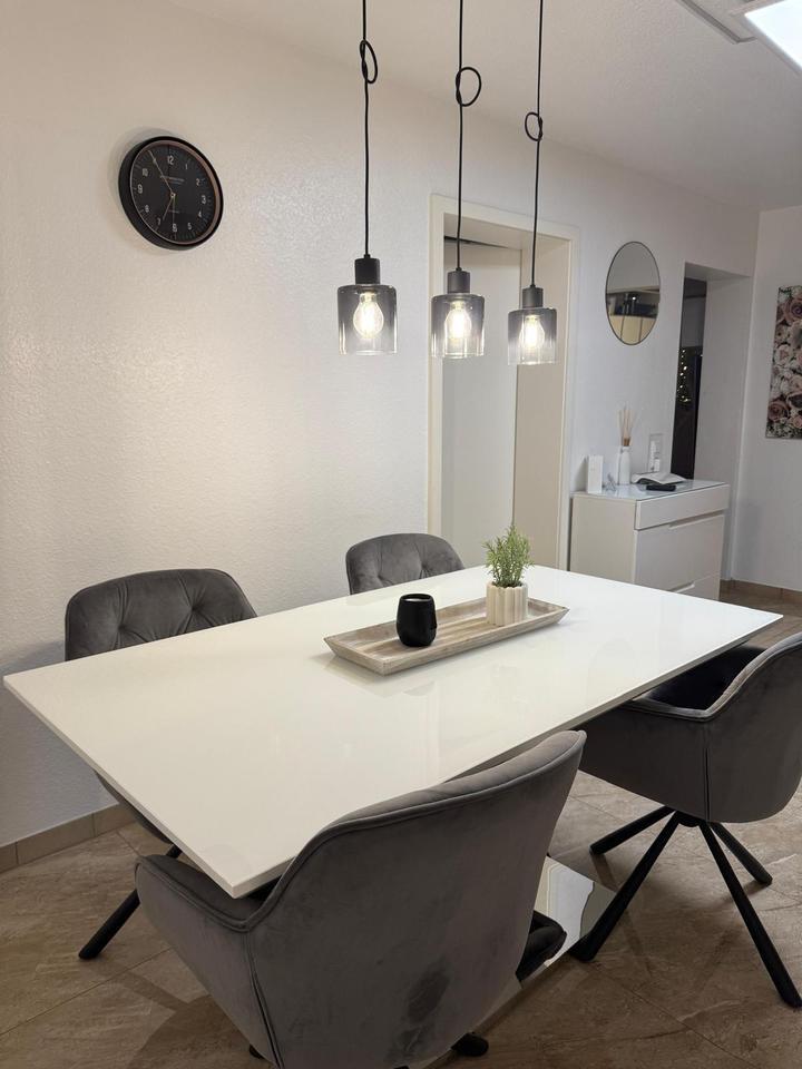 Wohnung zu verkaufen - 3,5 Zimmer in Baltmannsweiler Esslingen