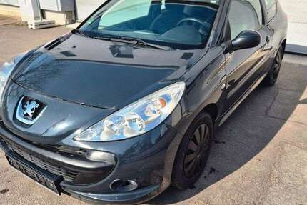Peugeot 206 69.000 km 3.290 &euro; Berlin 13435