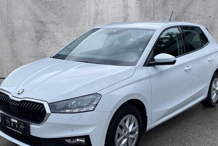 Skoda Fabia 30.734 km 17.480 &euro; Papenburg 26871