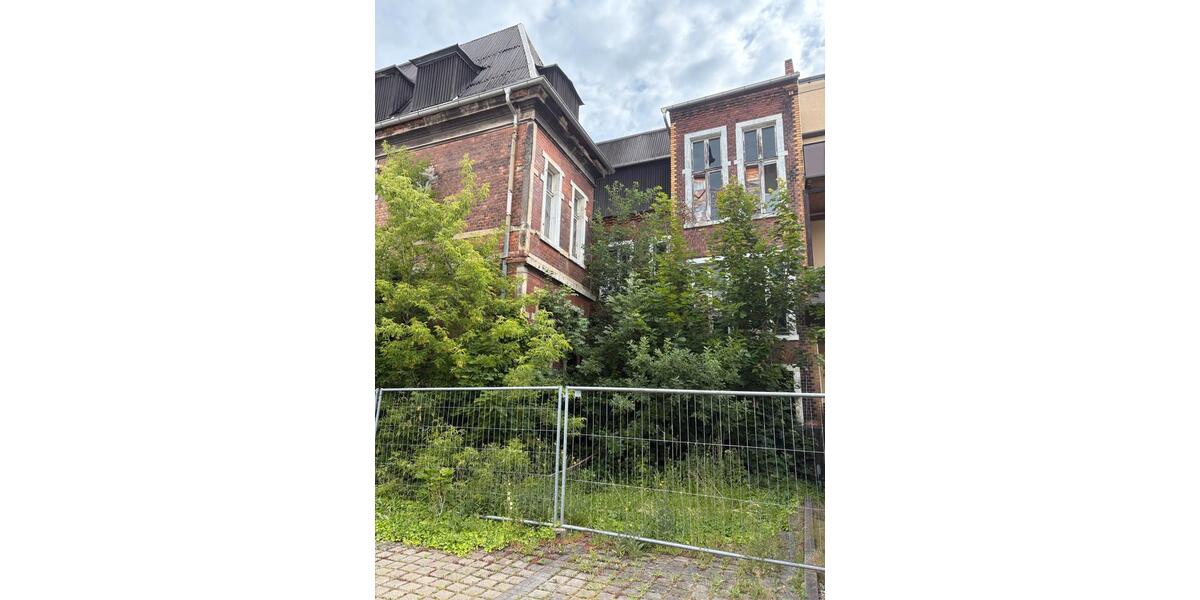 Mehrfamilienhaus, Wohnhaus Chemnitz Altchemnitz - 21 Zimmer, 600 m&sup2;, 250.000&euro; | Angebot:26943076