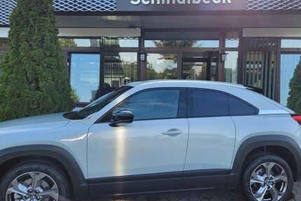 Mazda MX-30 3.553 km 23.490 &euro; Regensburg 93055
