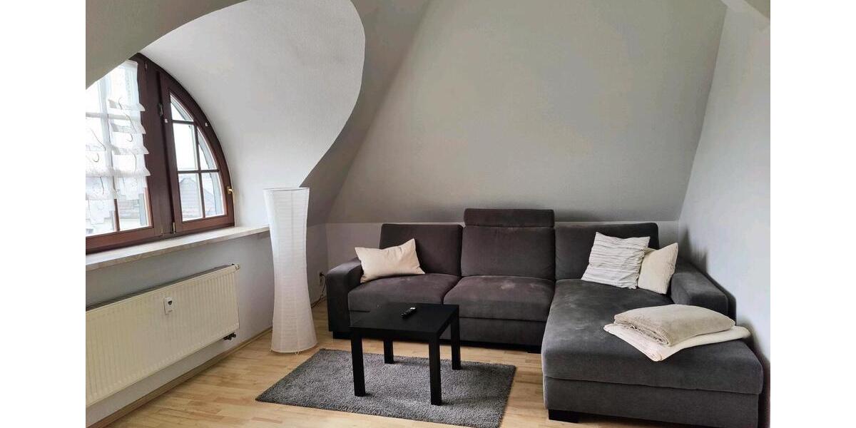 Etagenwohnung Reichenbach im Vogtland - 3 Zimmer, 59 m&sup2;, 310&euro; | Angebot:26339661