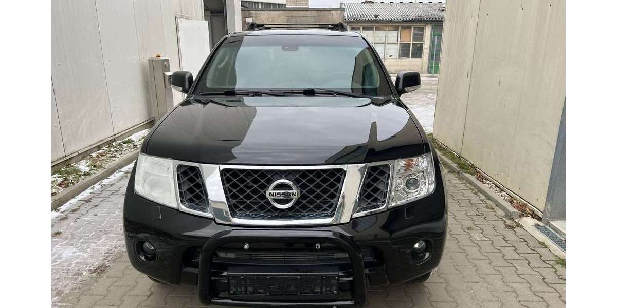 Nissan Pathfinder 133.275 km 15.000 &euro; Mariendorf (Berlin) 12277