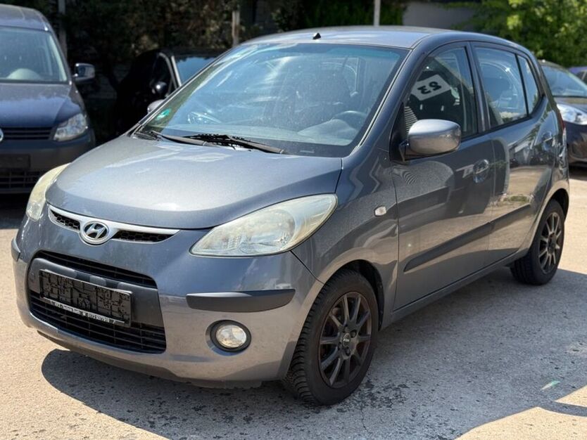 i10