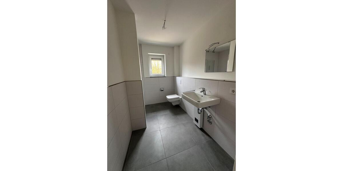Etagenwohnung Geldern - 3 Zimmer, 88 m&sup2;, 1.140&euro; | Angebot:26374116