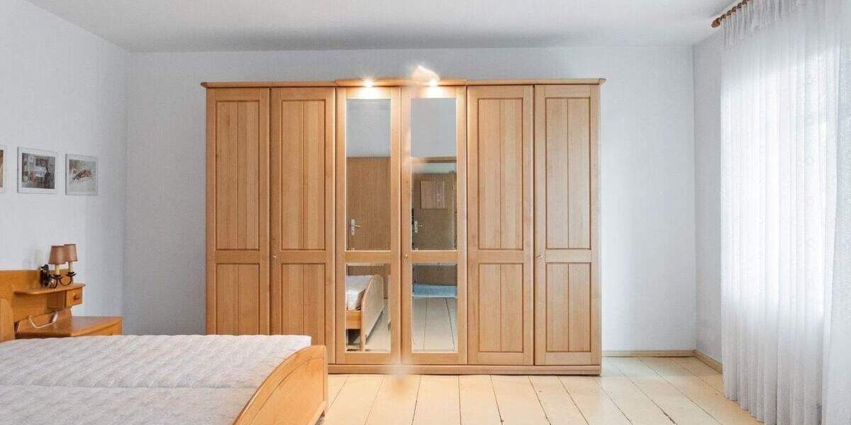 Mehrfamilienhaus, Wohnhaus Lindow Lindow (Mark) - 6 Zimmer, 158 m&sup2;, 349.000&euro; | Angebot:25743705