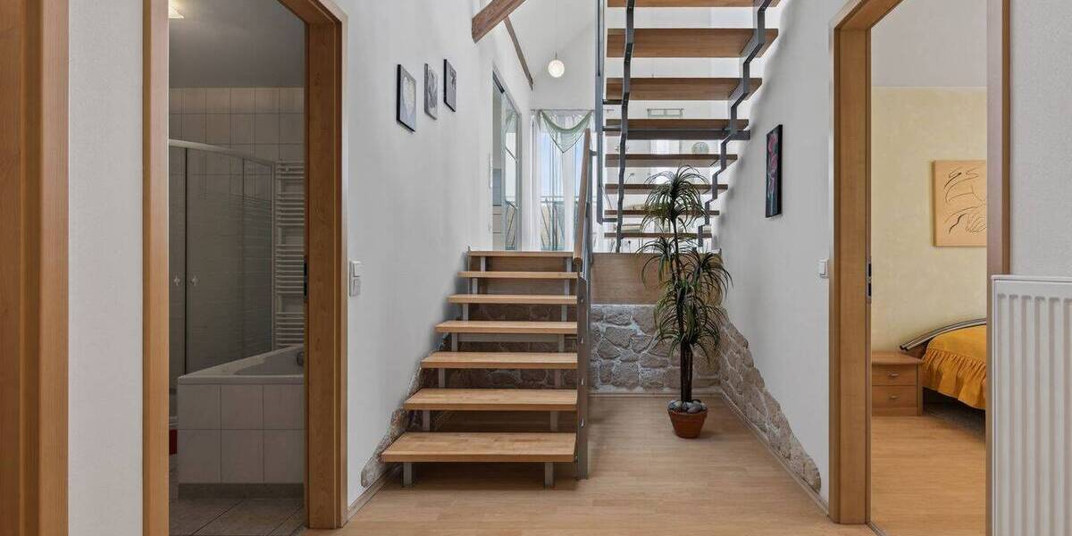 Mehrfamilienhaus, Wohnhaus Linkenheim-Hochstetten Linkenheim - 5 Zimmer, 153 m&sup2;, 545.000&euro; | Angebot:25938108