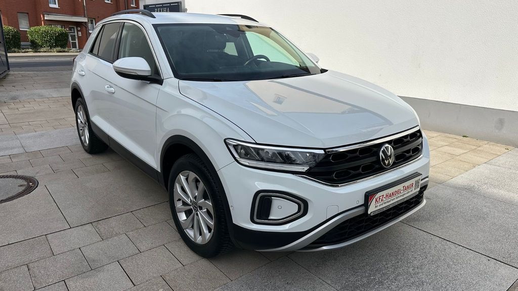 VW T-Roc 117.900 km 19.490 &euro; Troisdorf (Nähe Köln/Bonn) 53844