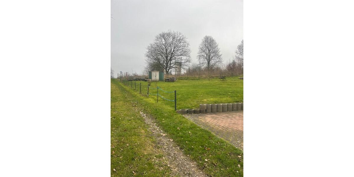 Einfamilienhaus Löhne - 7 Zimmer, 190 m&sup2;, 140.000&euro; | Angebot:25100026