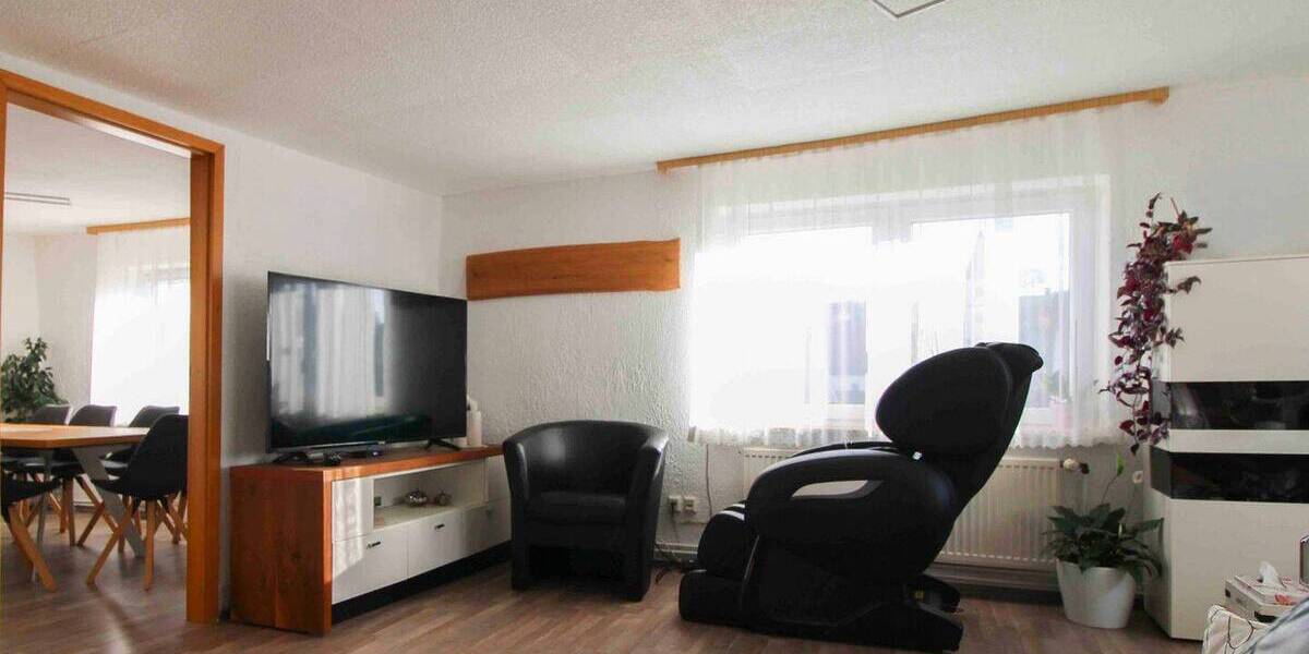 Einfamilienhaus Horb am Neckar Grünmettstetten - 9 Zimmer, 275.000&euro; | Angebot:26275929