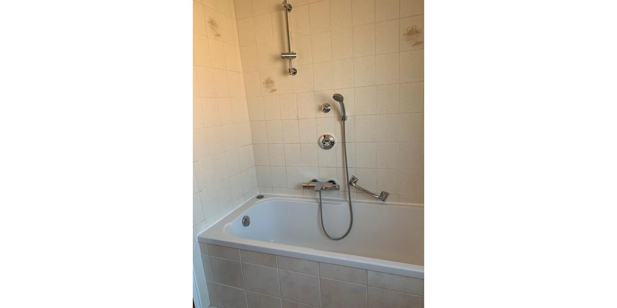 Etagenwohnung Gersthofen - 4 Zimmer, 85 m&sup2;, 1.400&euro; | Angebot:25945335