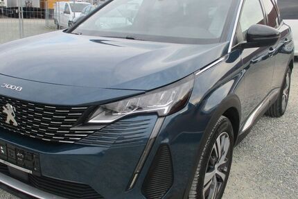Peugeot 3008 32.000 km 16.999 &euro; Nürnberg 90431